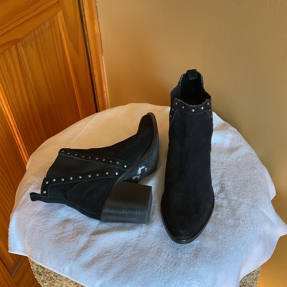 BCBGeneration Black Suede Kassidy Booties with Stud Accents size 7.5